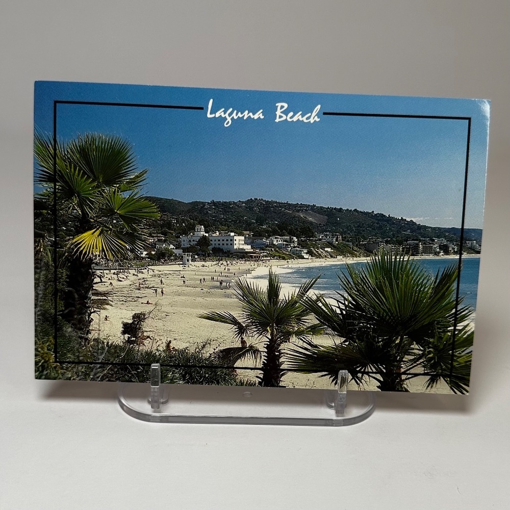 ✨2 for $20✨ California, Hollywood, Universal, Laguna Beach 1988 Postcards - Picture 6 of 8